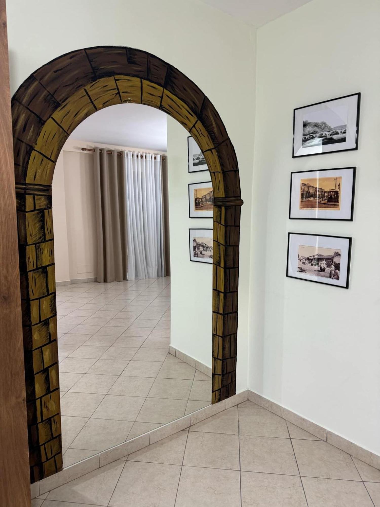 Jusra's , City Center Apartment